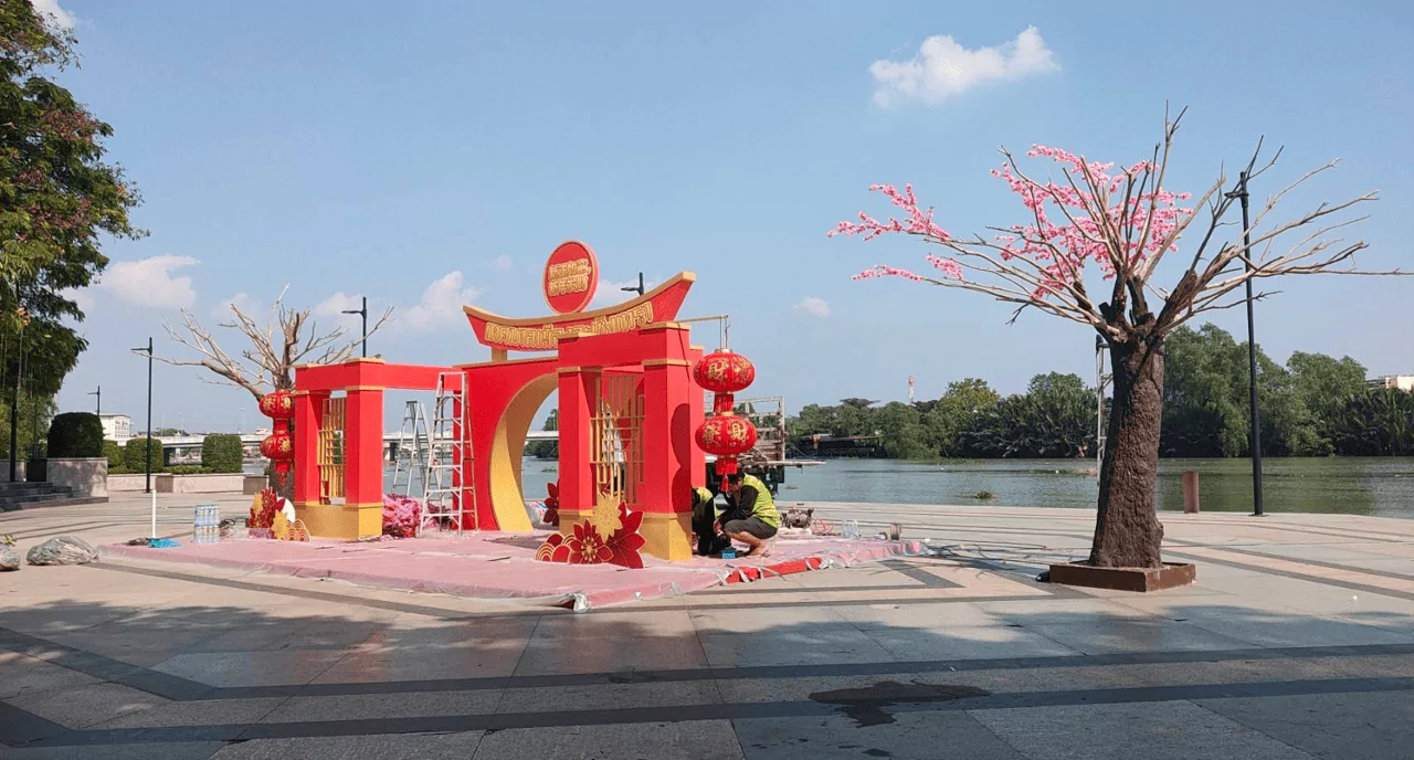 ซุ้มงานเทศกาลตรุษจีน สีแดง